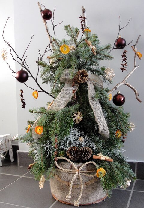 rustic christmas tree