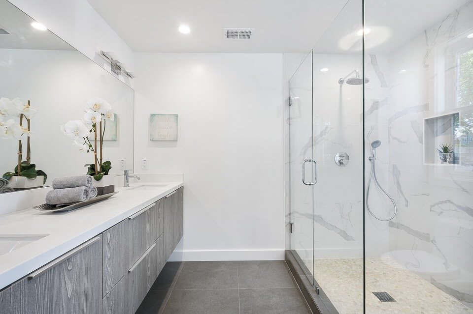 Bright bathroom lighting hotsell