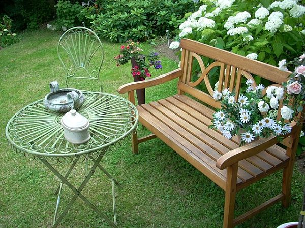 Garden bench