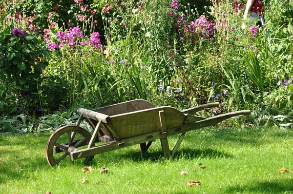 gardening tools