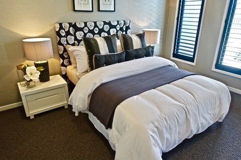 bedroom carpet