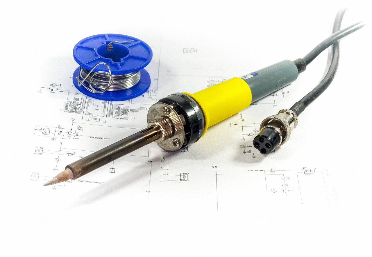 soldering iron and plan