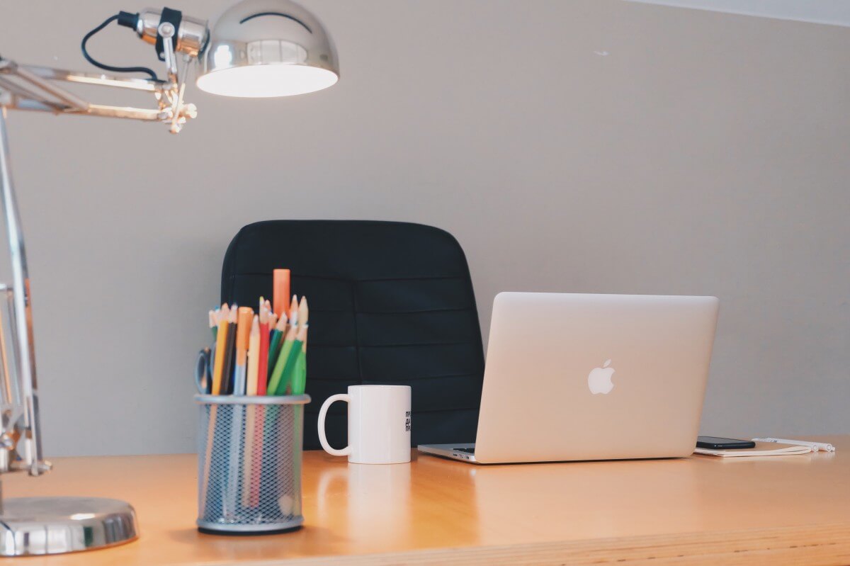 desk lamp