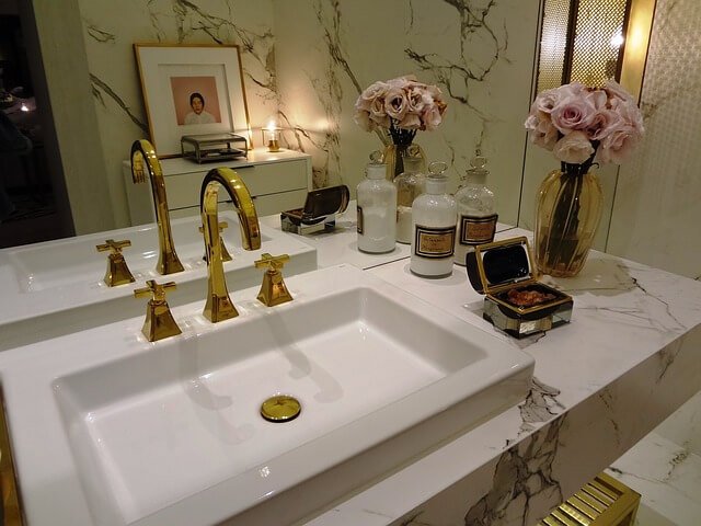 widespread faucet