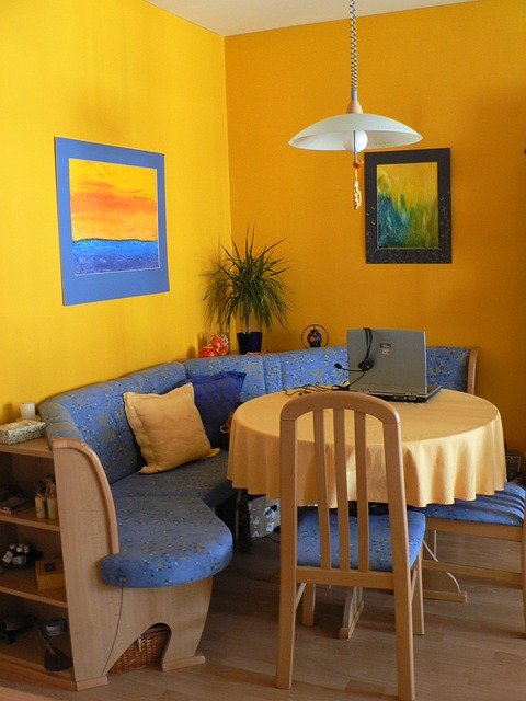 Dining room seating