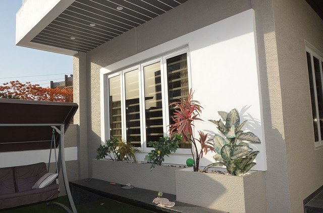 aluminum window frame