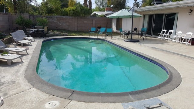 concrete pool