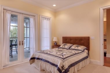 ruffled bed skirt