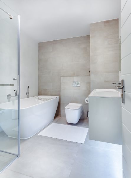 solid surface bathtub