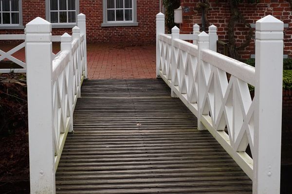 wooden walkway