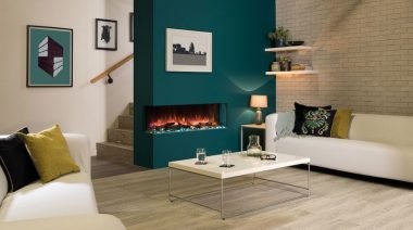 Efficient electric fireplace