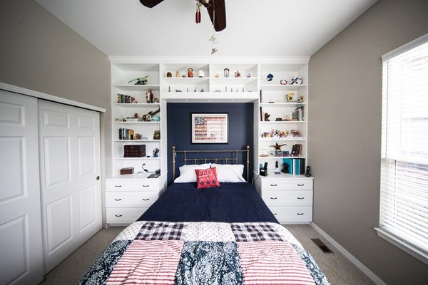 Sliding wardrobe