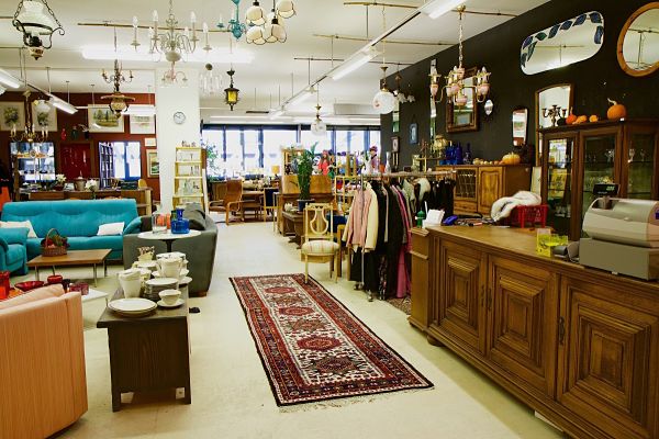second hand furniture