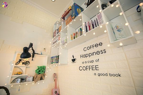 mini library