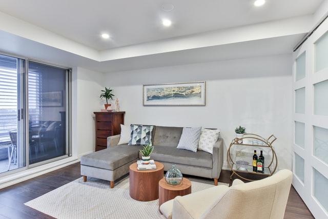 Clean living room