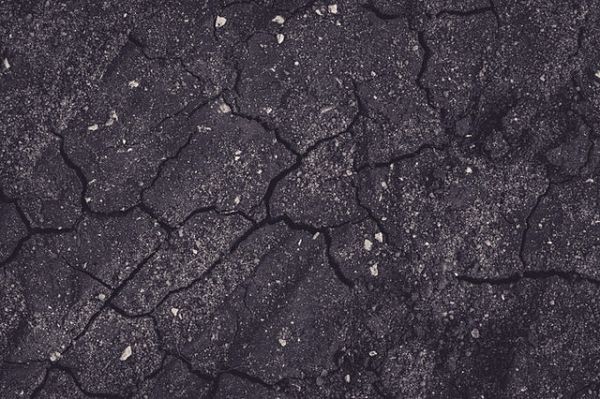 cracked driveway
