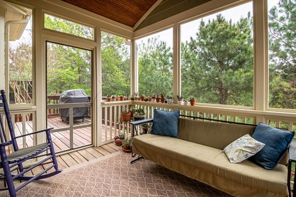 screened porch