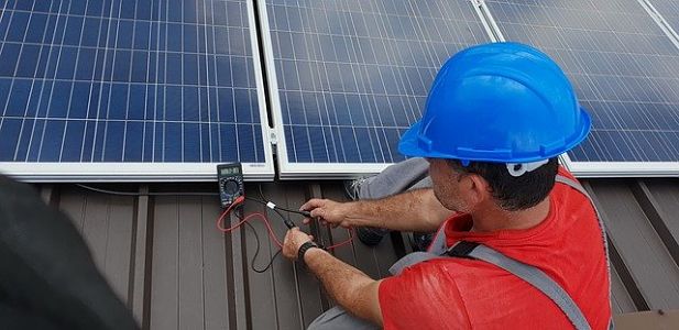 solar panel servicing