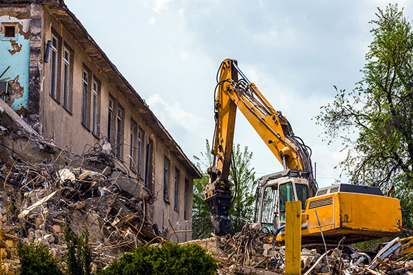 what does a demolition contractor do
