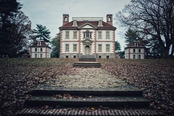 haunted house
