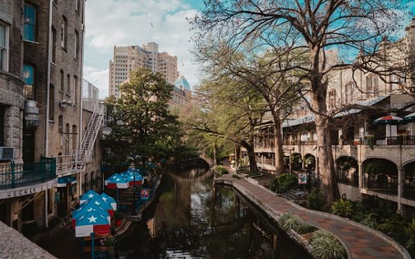 pearl district san antonio