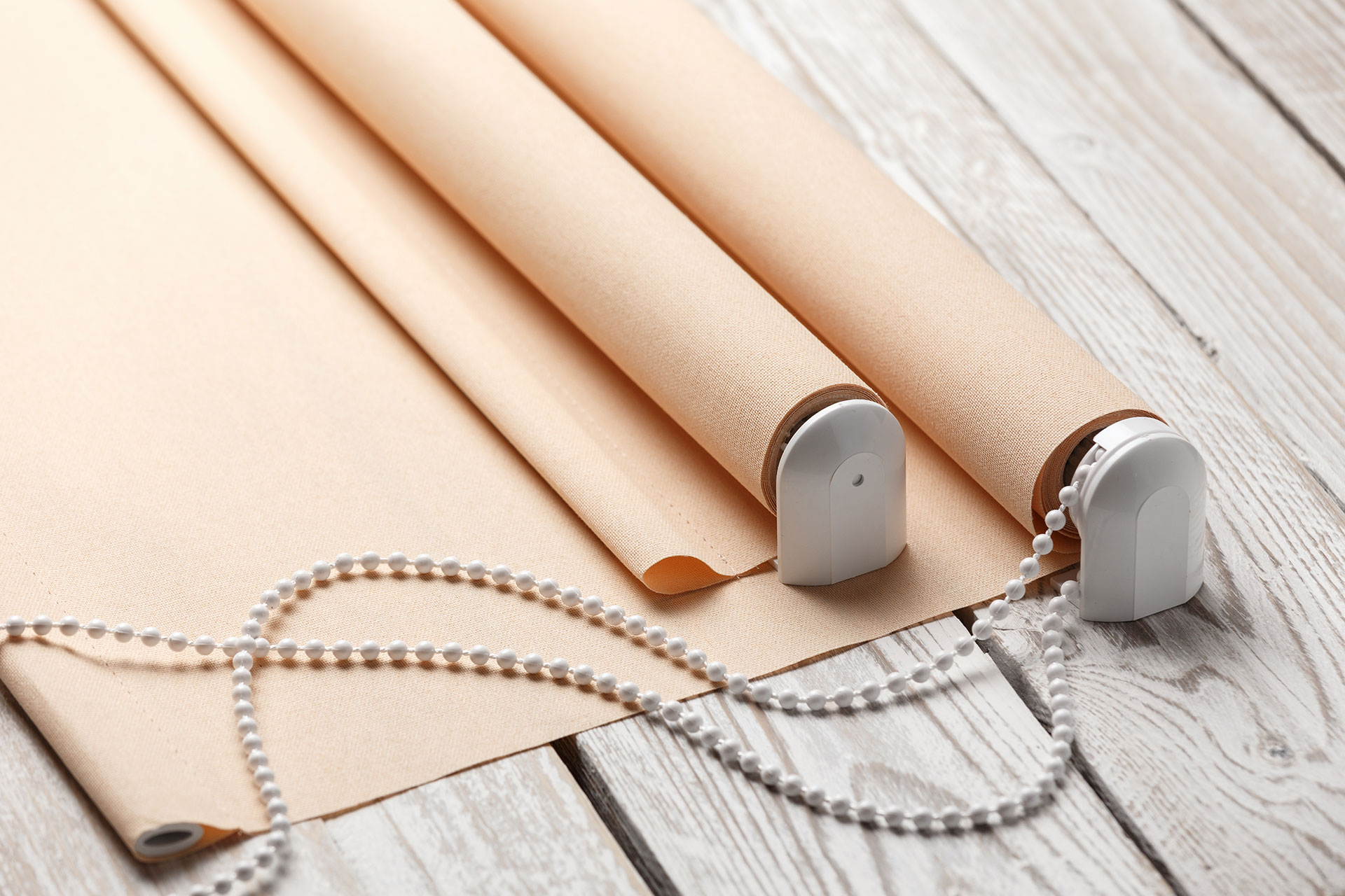 How to remove window blinds