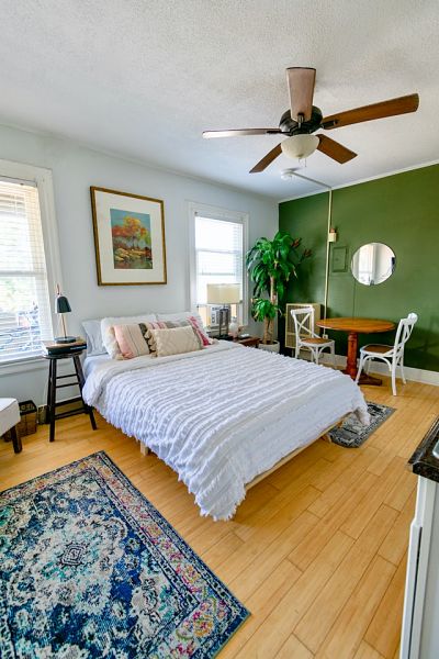 guest house decor
