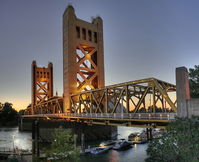 sacramento neighborhoods