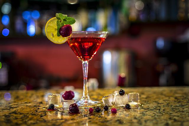 cocktail bar in home