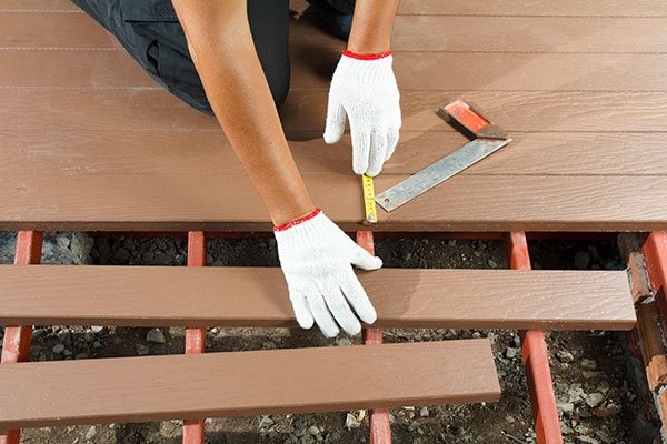 installing aluminum deck