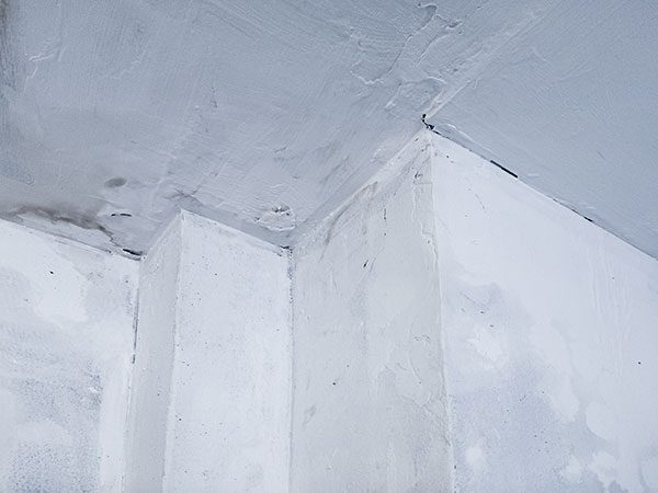 ceiling cracks