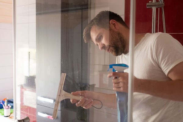 cleaning shower glass door