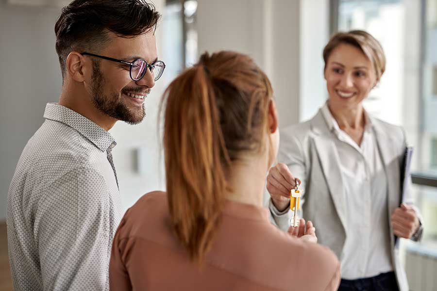 buying house with friend