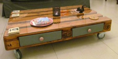 Palett,_upcycled_to_cofee_table