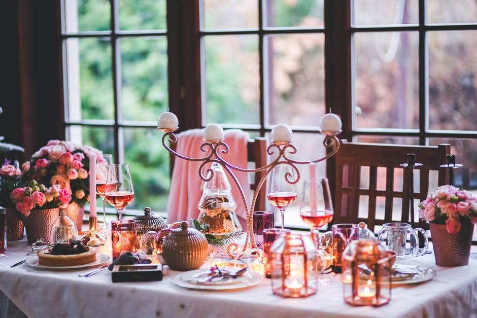 holiday dinner party