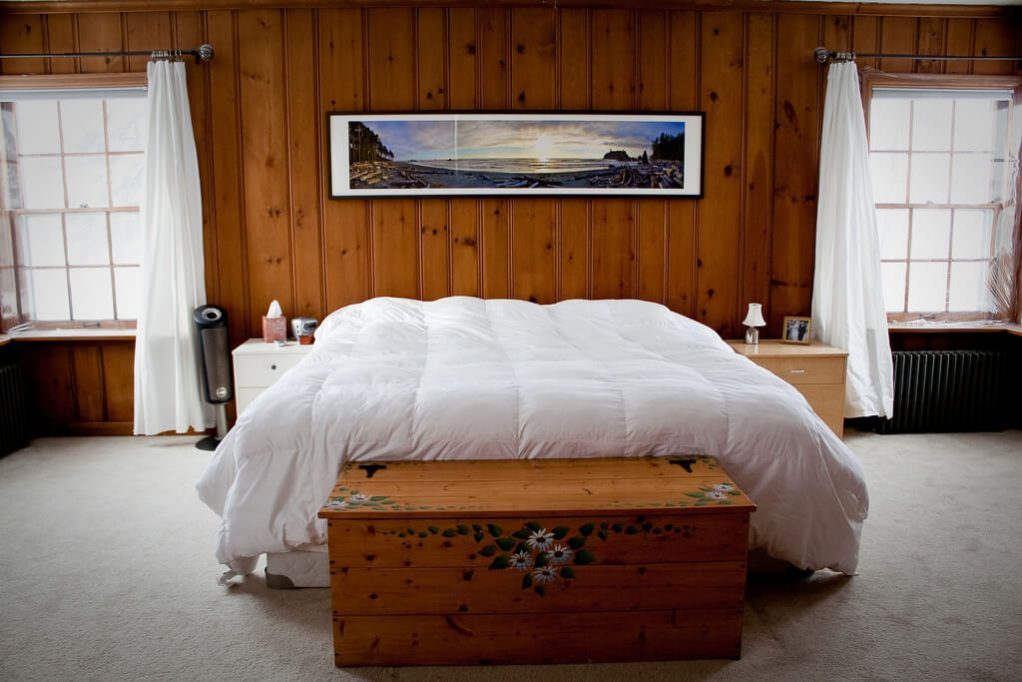 How to Use Large Art Pieces in Your Interior Design KUKUN