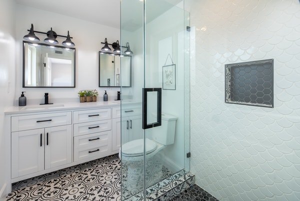 12 Small Bathroom Remodel Ideas When You Are On A Budget