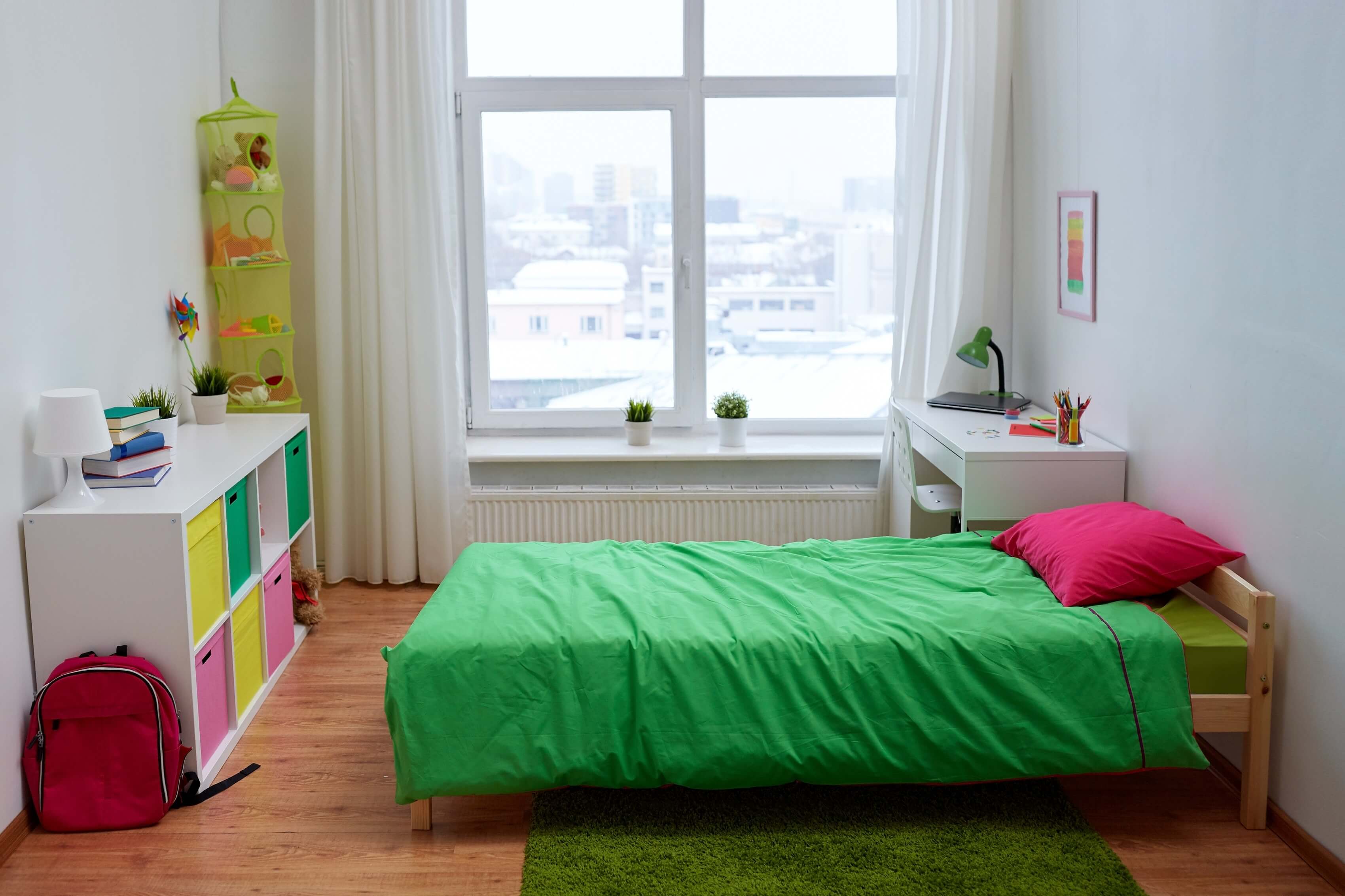 desk and chair in kids room