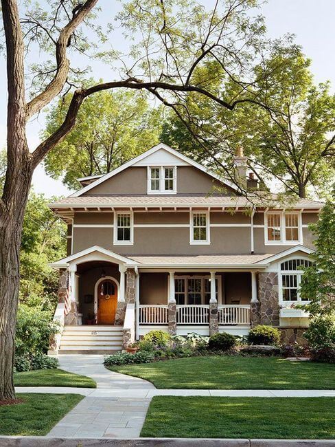 curb appeal of a house