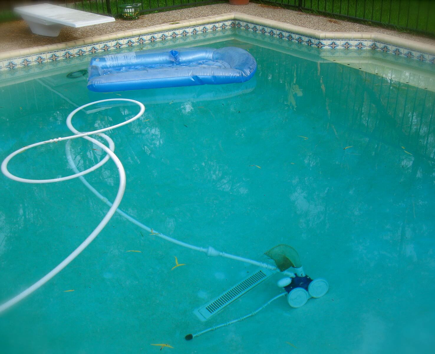 pool vacuum cleaner