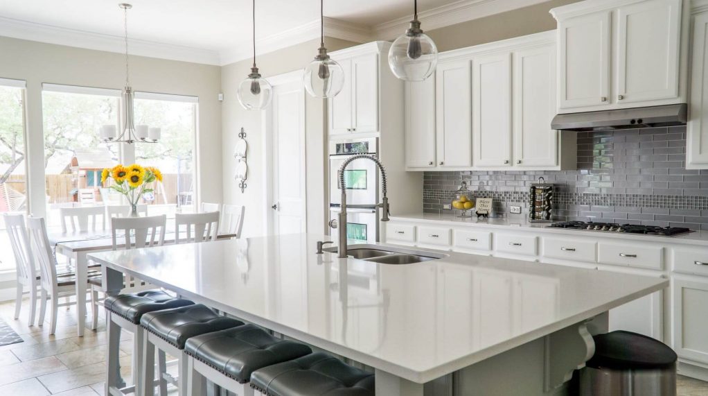 Should You Paint or Replace Your Kitchen Cabinets-