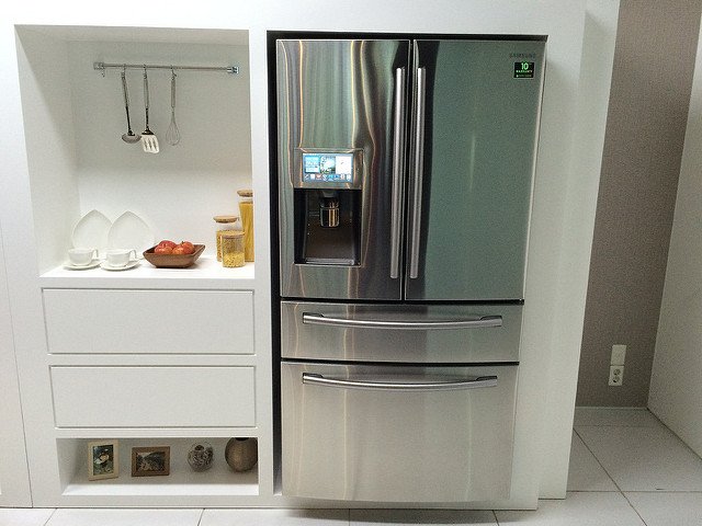 Smart refrigerator