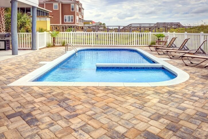 Does A Swimming Pool Add Value To A Home