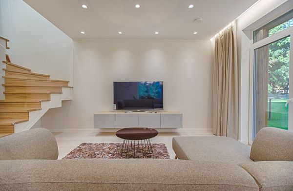 Tips on Recessed Lighting Layouts for Living Rooms