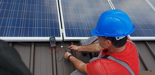 solar panel servicing