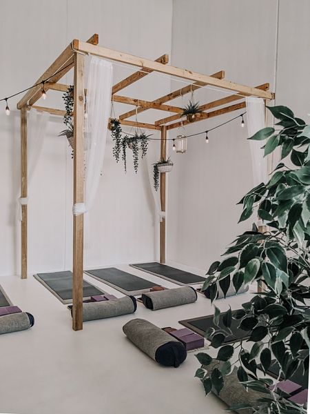 Home Yoga Room: How to Create a Personal Sanctuary