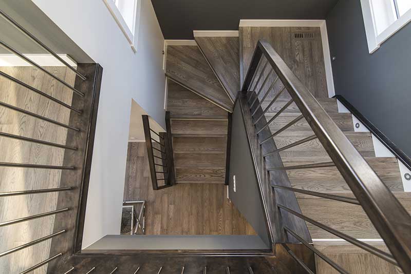 stair spindles replacement