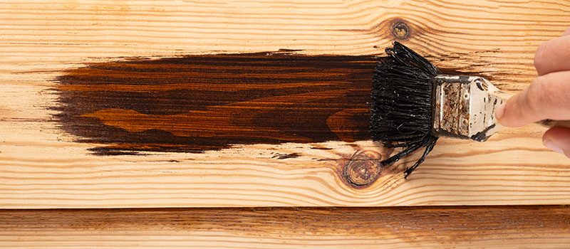 10 Best Brushes for Staining Wood + How to Apply Stain Consistently