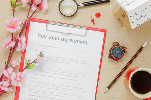 buying land contract