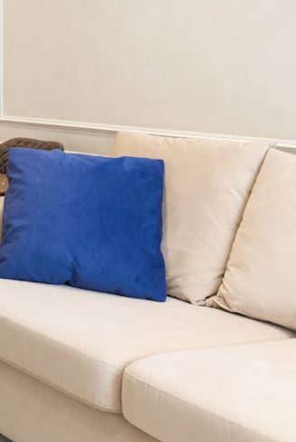 wall-trim-chair-rail